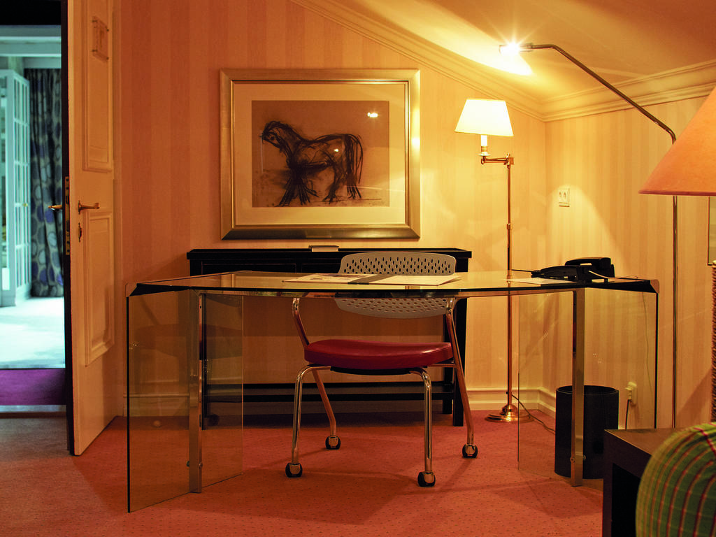Hotel Edelweiss Zürs Екстериор снимка