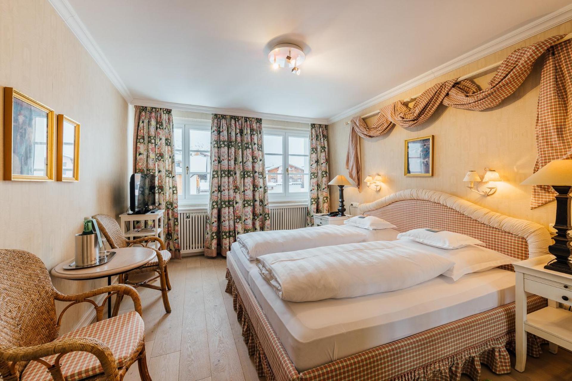Hotel Edelweiss Zürs Екстериор снимка